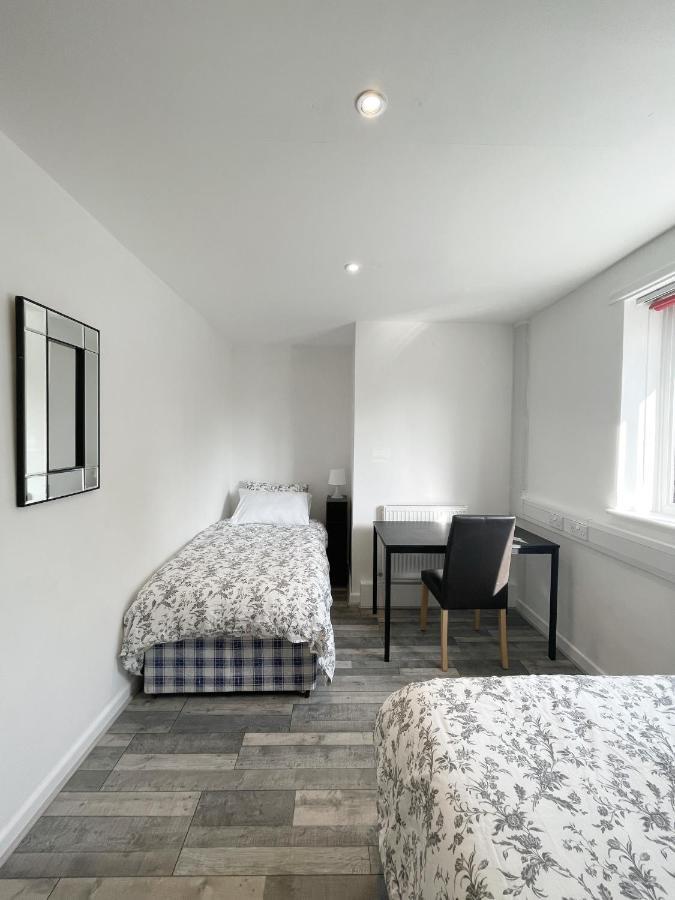Bright, Warm & Cozy House In Harpurhey Apartment Manchester Exterior photo